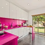 Stunning Luxury Private Pool, Gale 别墅