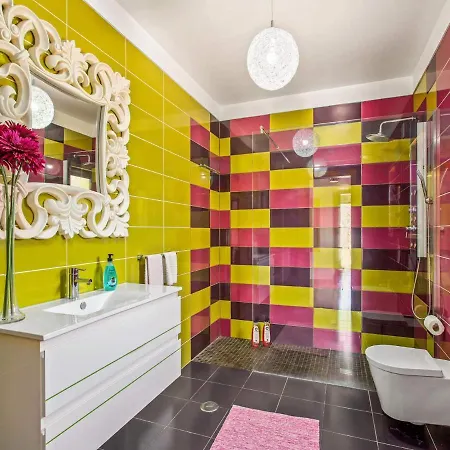 Stunning Luxury Private Pool, Gale 别墅 *