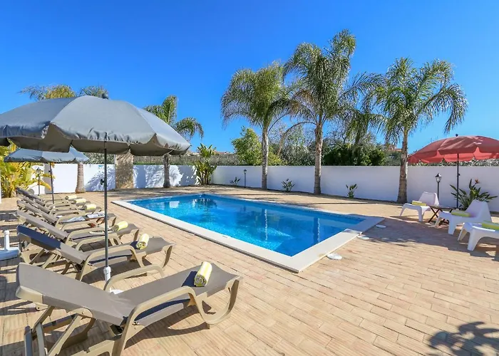 Stunning Luxury Private Pool, Gale فيلة البوفيرا